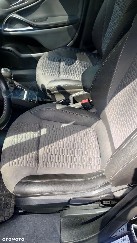 Opel Zafira - 8