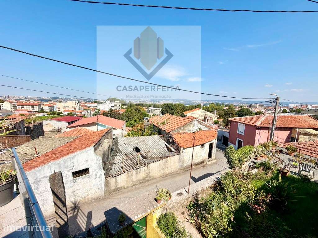 2 Casas Térreas com Espaço Exterior - Oliveira do Douro -Junto à N2... - Grande imagem: 3/22
