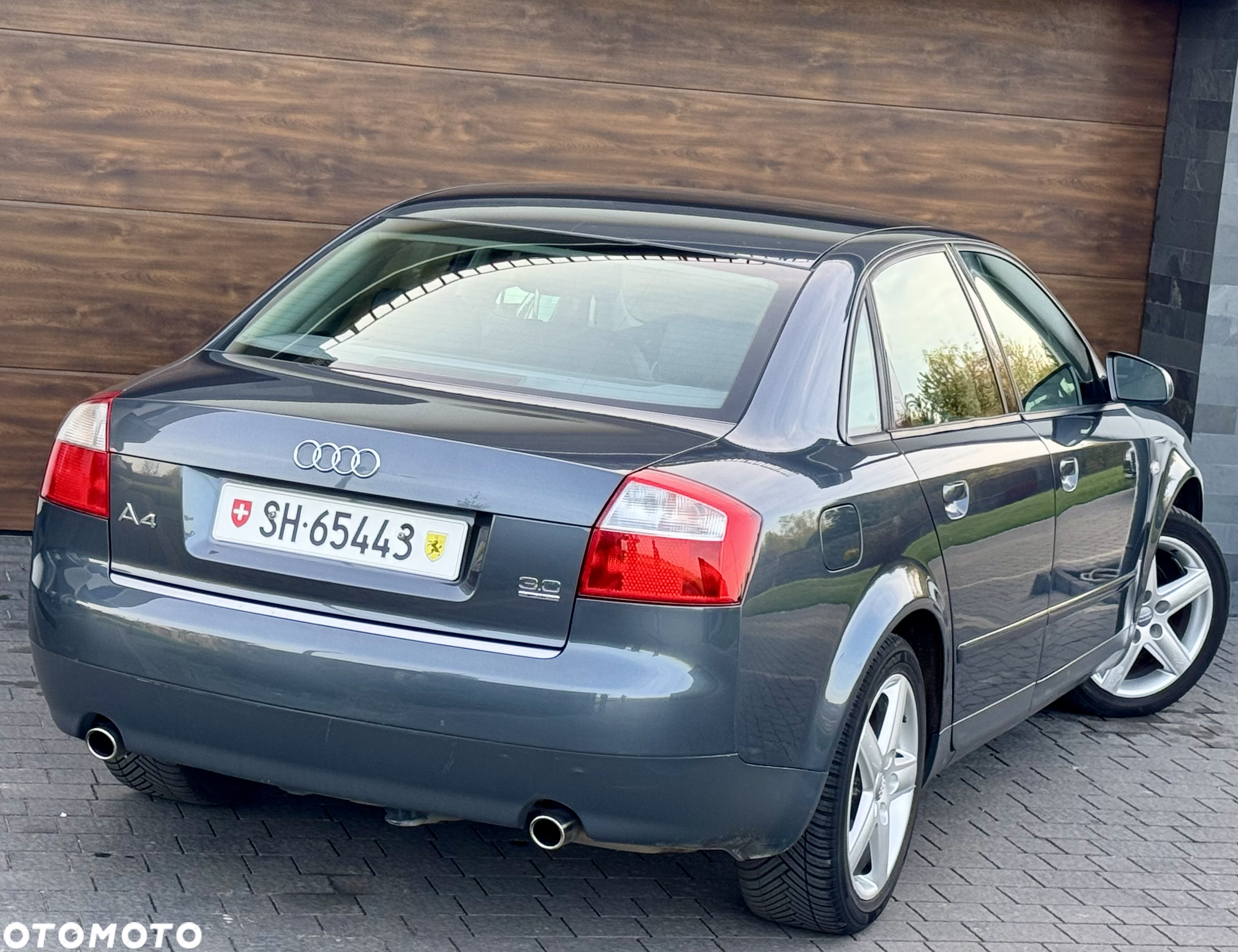 Audi A4 3.0 Quattro - 8