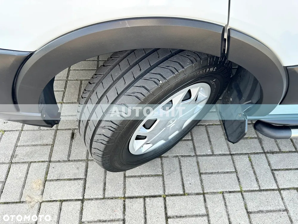 Ford Transit - 24
