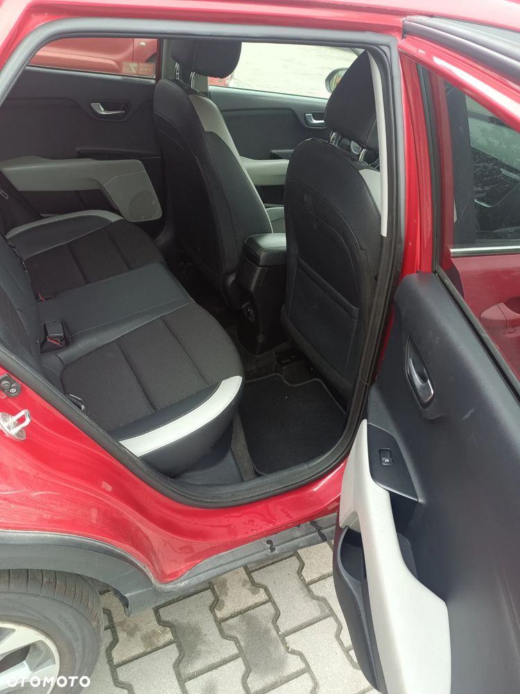 Kia Stonic 1.6 CRDi XL - 6
