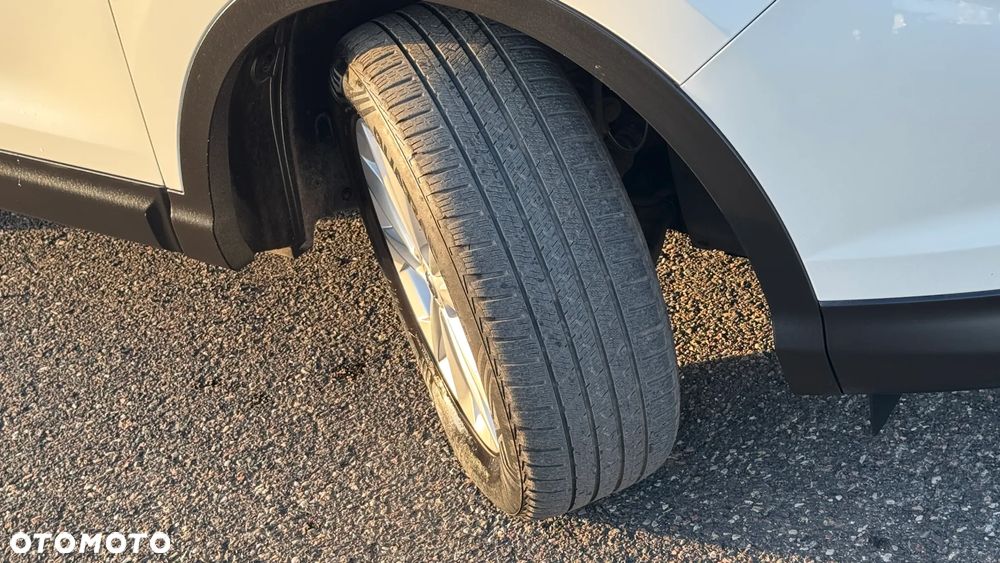 Nissan Qashqai 1.6 dCi DPF acenta - 24