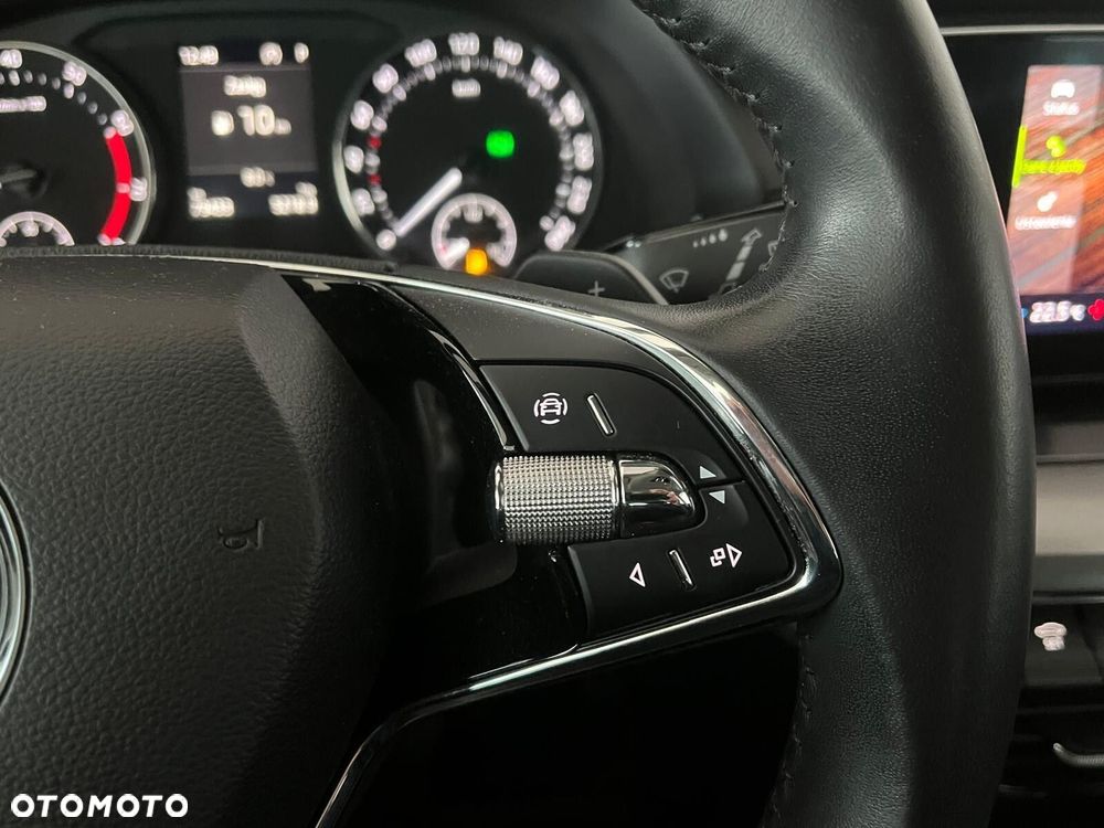 Skoda Octavia 1.5 TSI e-TEC DSG Ambition - 22