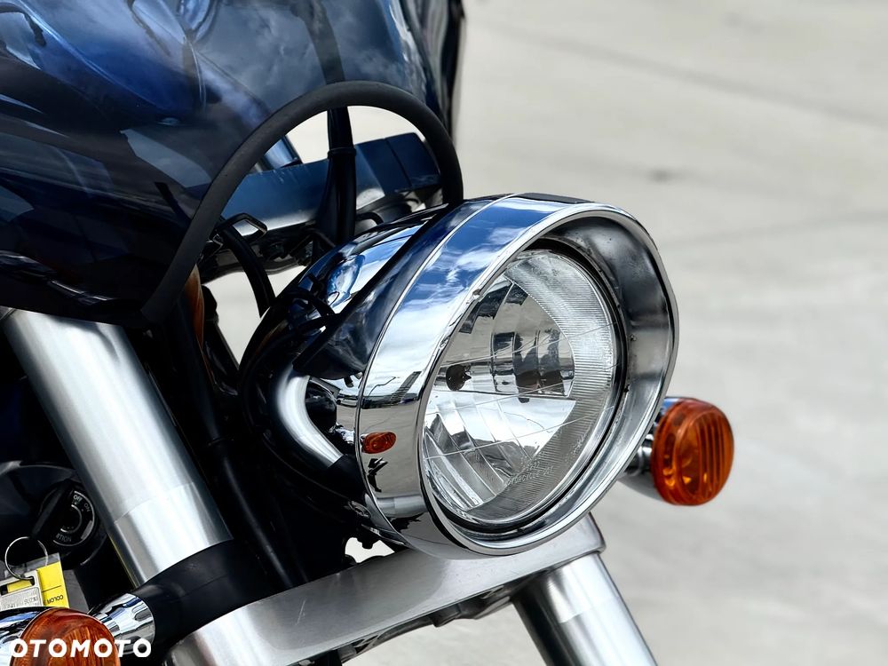 Suzuki Boulevard - 25