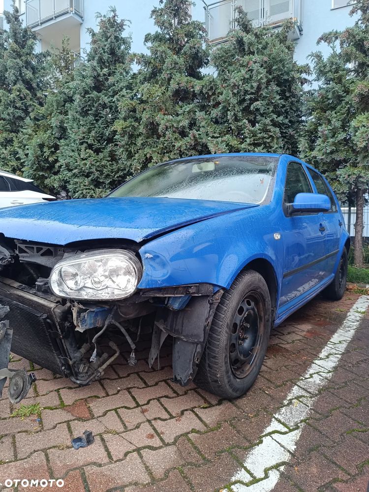 Volkswagen Golf IV 1.6 Comfortline - 15