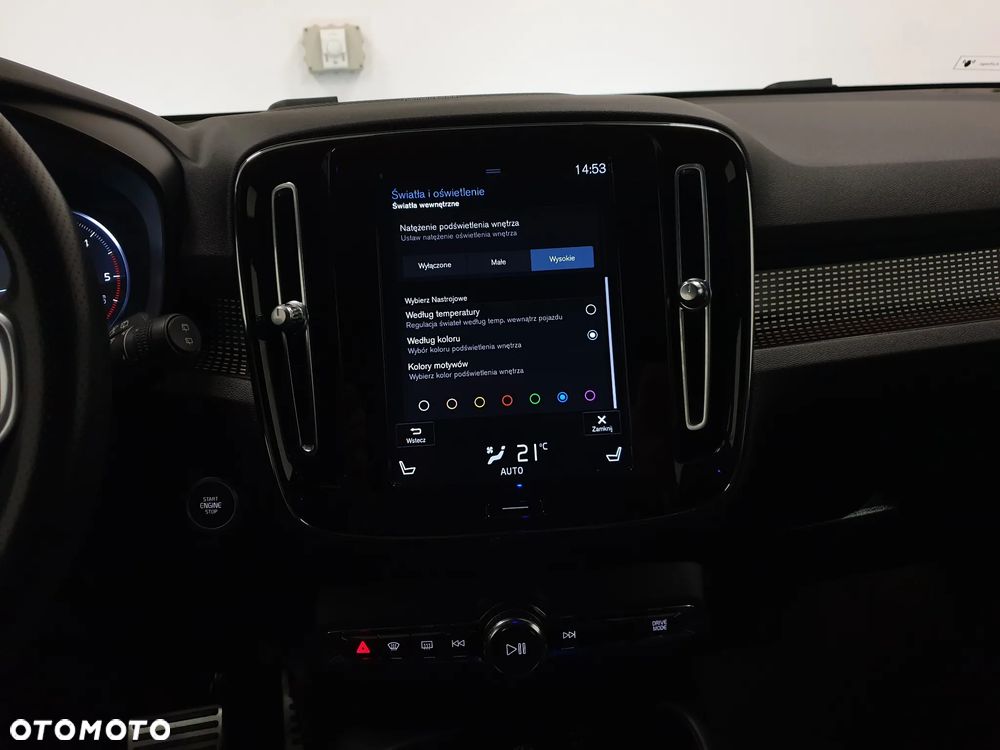 Volvo XC 40 D4 AWD R-Design - 22