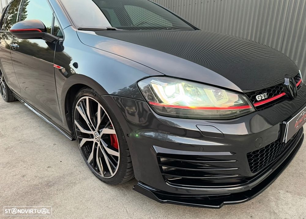 VW Golf 2.0 TSi GTi Performance - 12