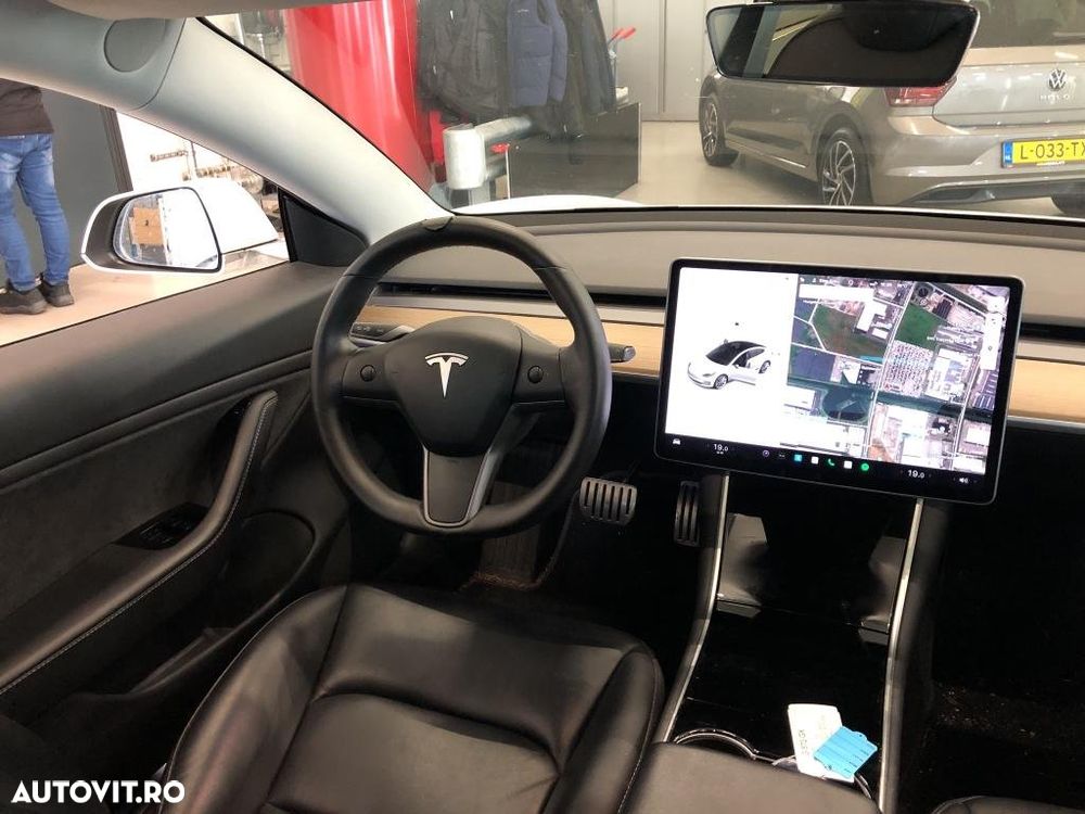 Dezmembrez Tesla Model 3 Performance - 4