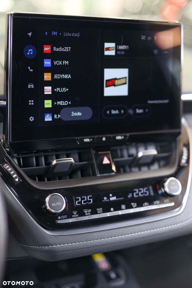Toyota Corolla 2.0 Hybrid Style - 36