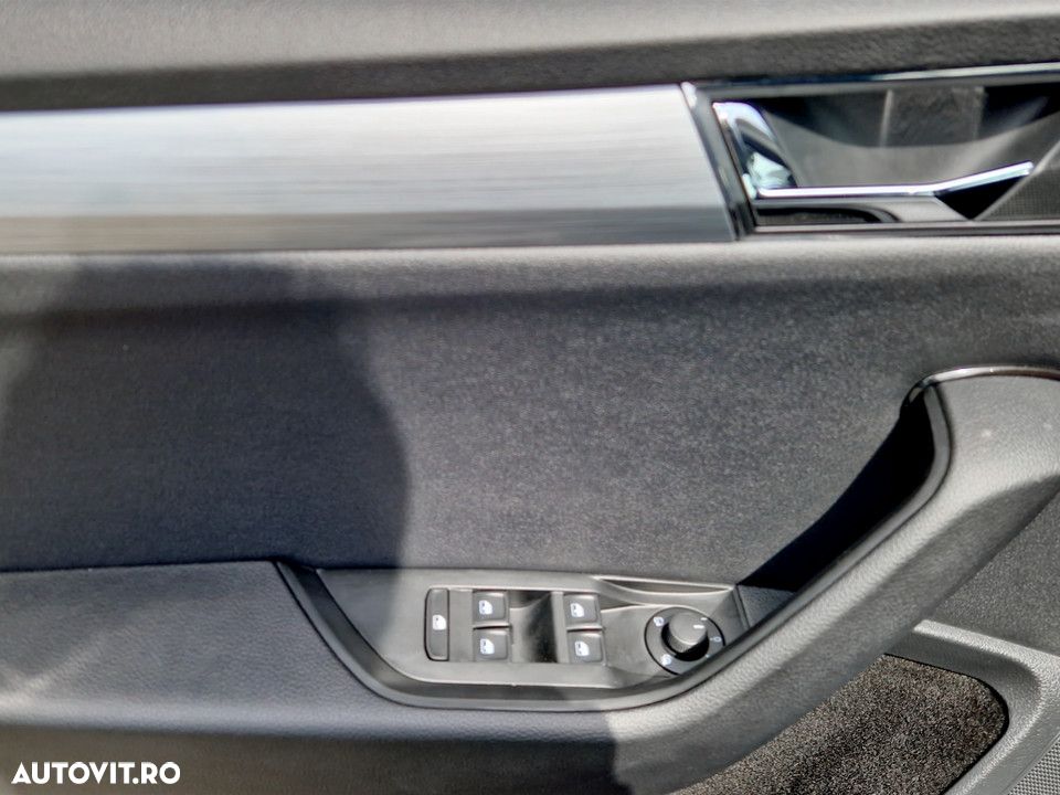 Skoda Superb 2.0 TDI DSG Ambition - 16