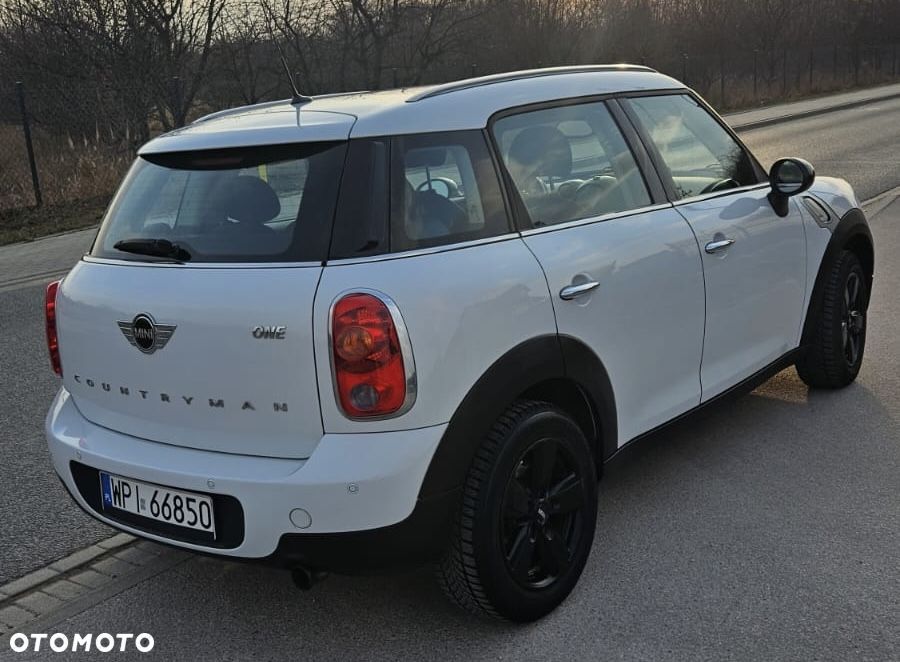 MINI ONE - 6