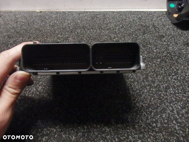 BMW E60 E65 E66 E90 STEROWNIK KOMPUTER SILNIKA M57 3.0D 7803369   RAF-AUTO CZĘŚCI BMW - 2