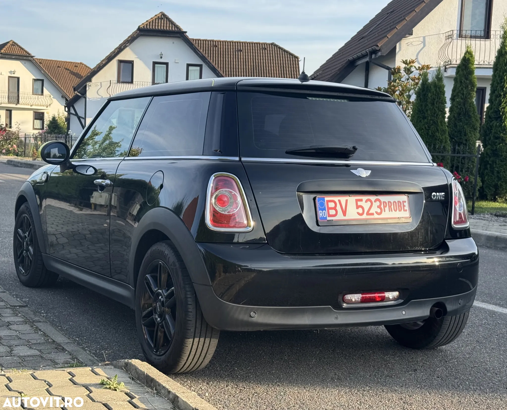 Mini ONE - 4