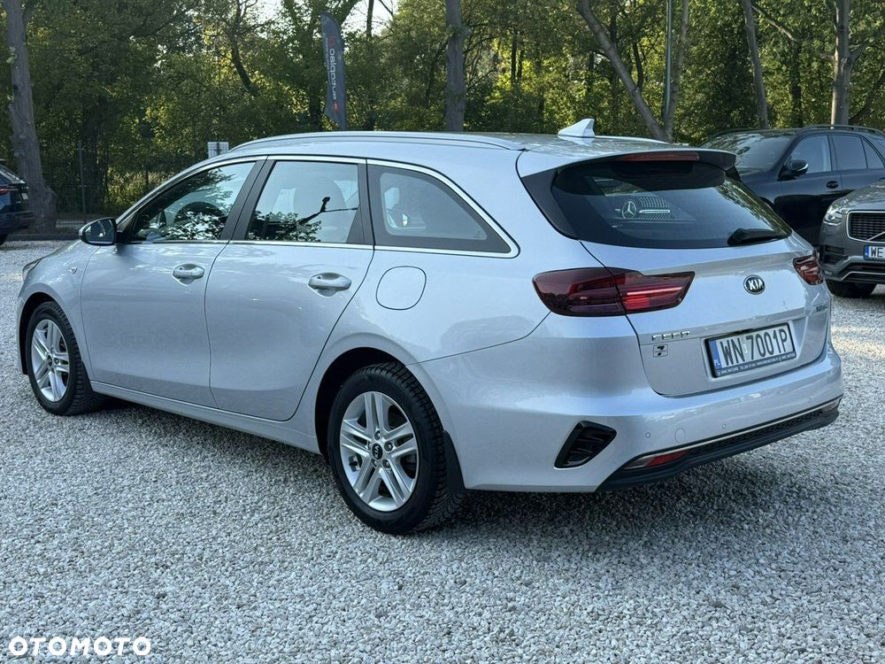 Kia Ceed - 5