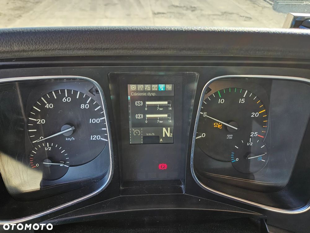 Mercedes-Benz Actros 1842LS Classic Space - 9
