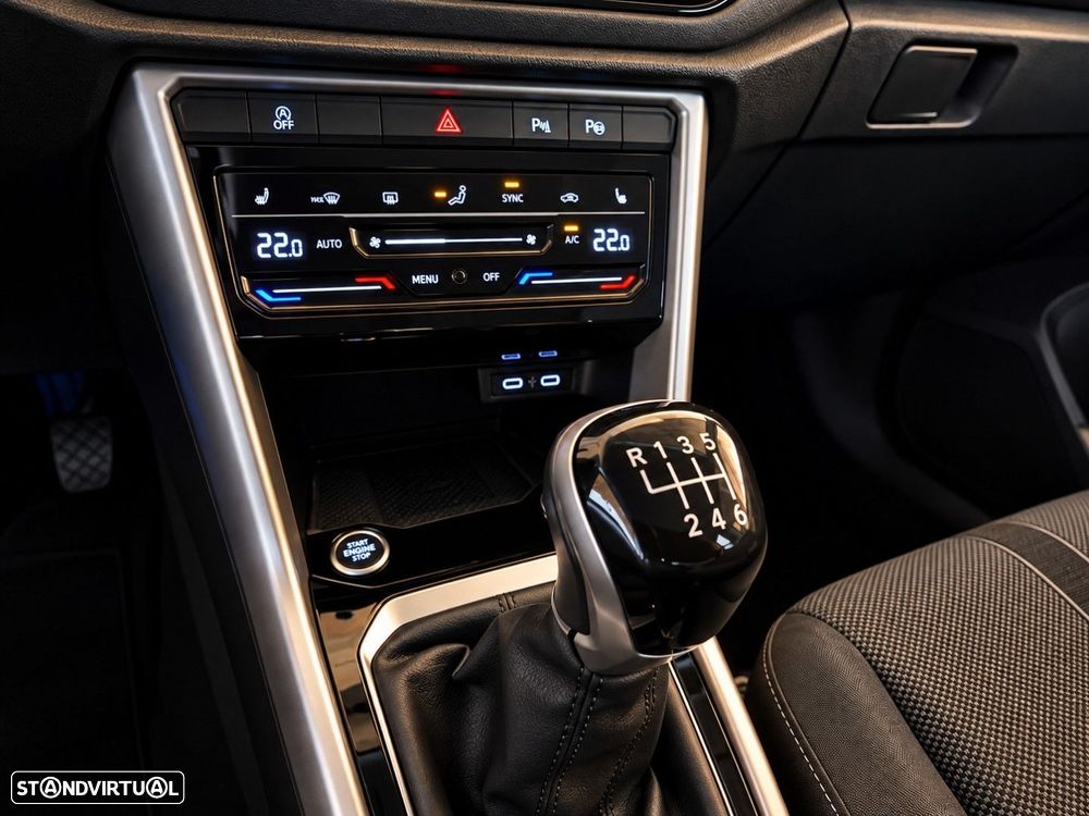VW T-Roc 1.0 TSI Life - 19