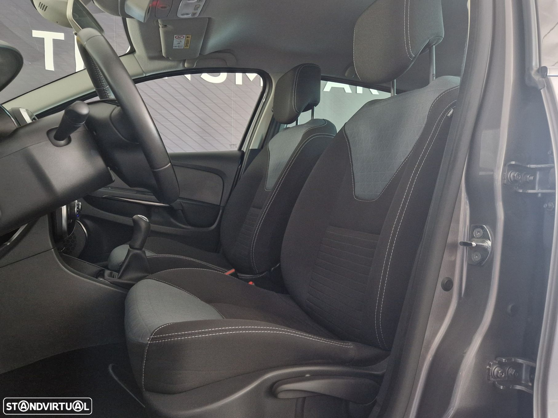 Renault Clio 0.9 TCE Dynamique S - 12