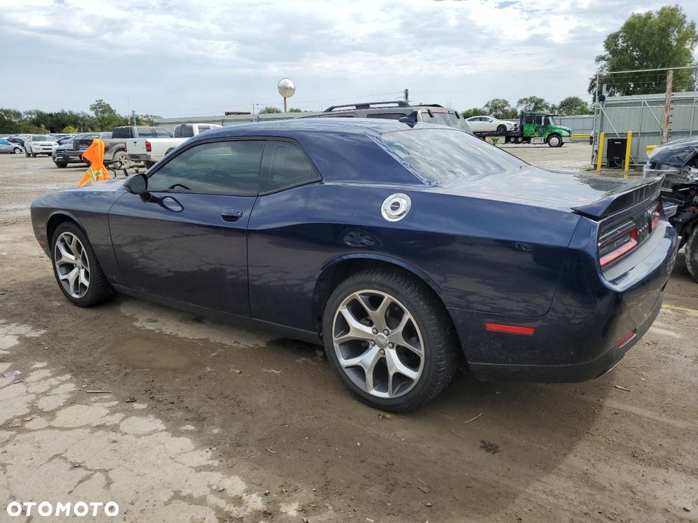 Dodge Challenger Automatik SXT Plus - 3