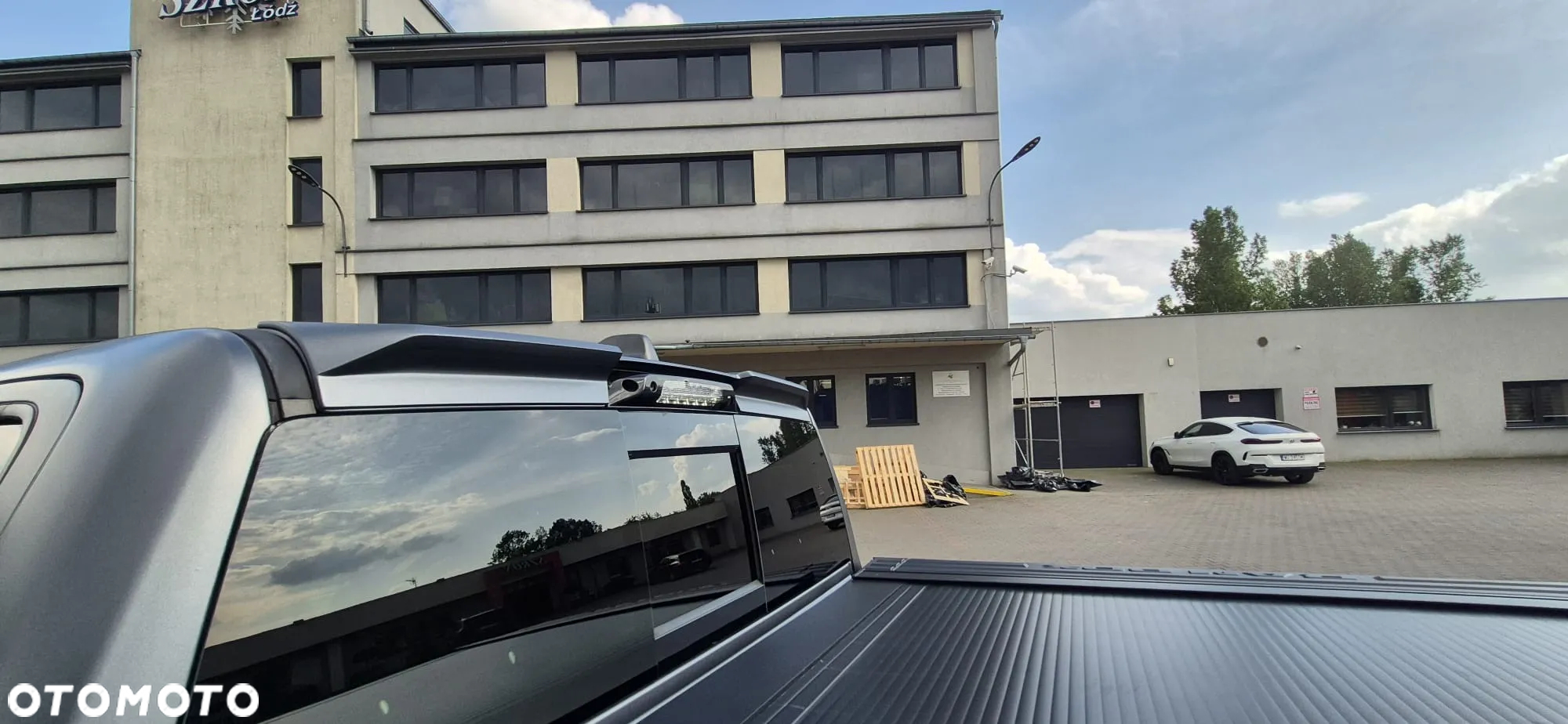 RAM 1500 Crew Cab Shortbed Limited - 14