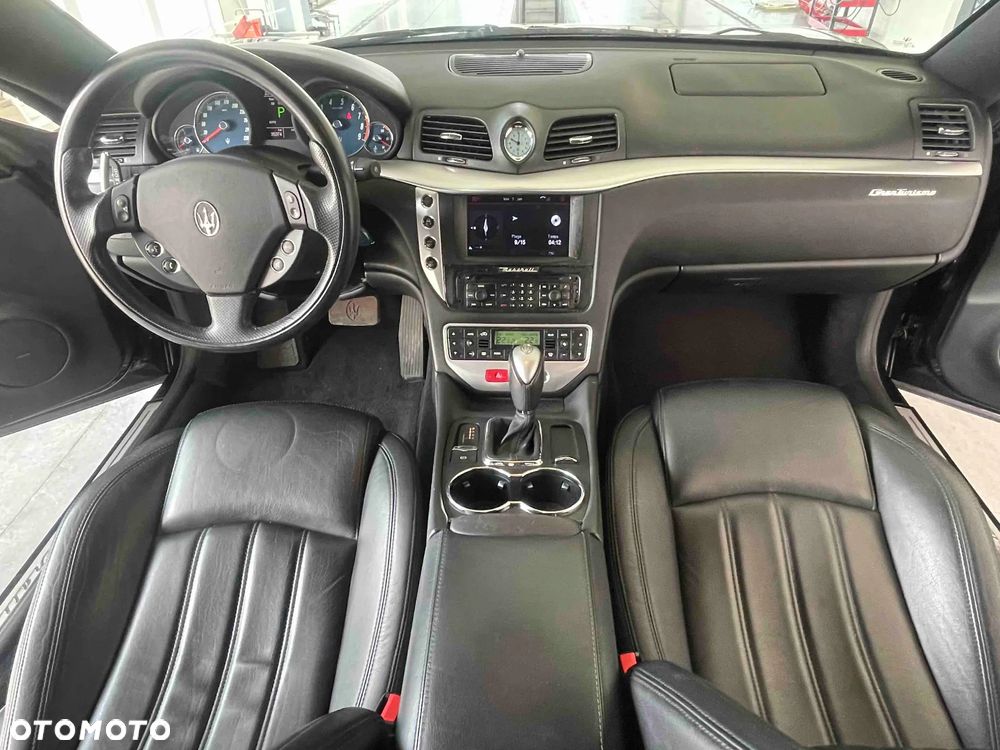 Maserati GranTurismo Automat - 14