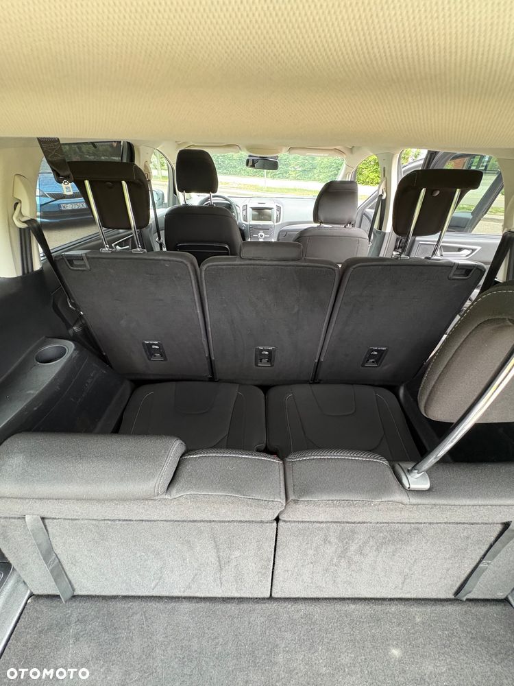 Ford S-Max 2.0 TDCi Titanium PowerShift - 34