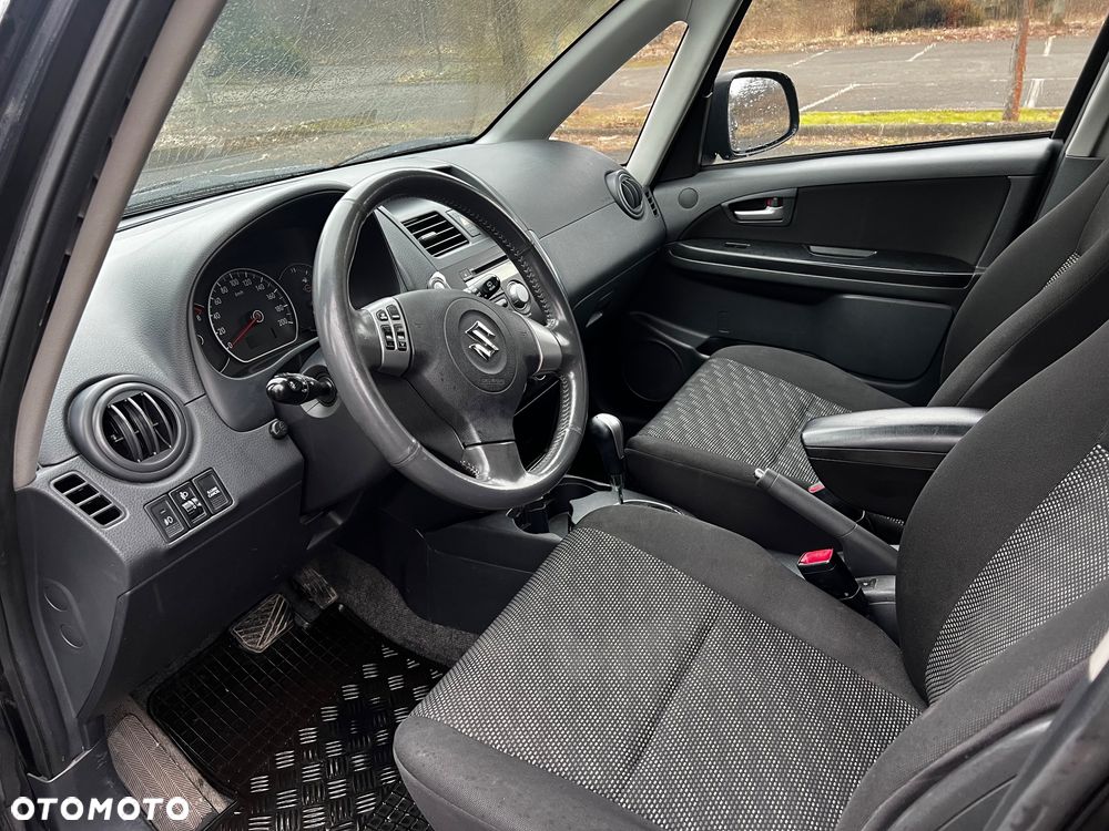 Suzuki SX4 - 13