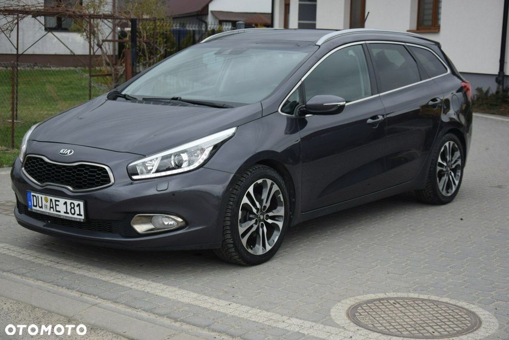 Kia Ceed 1.6 CRDi 128 ISG Spirit - 8