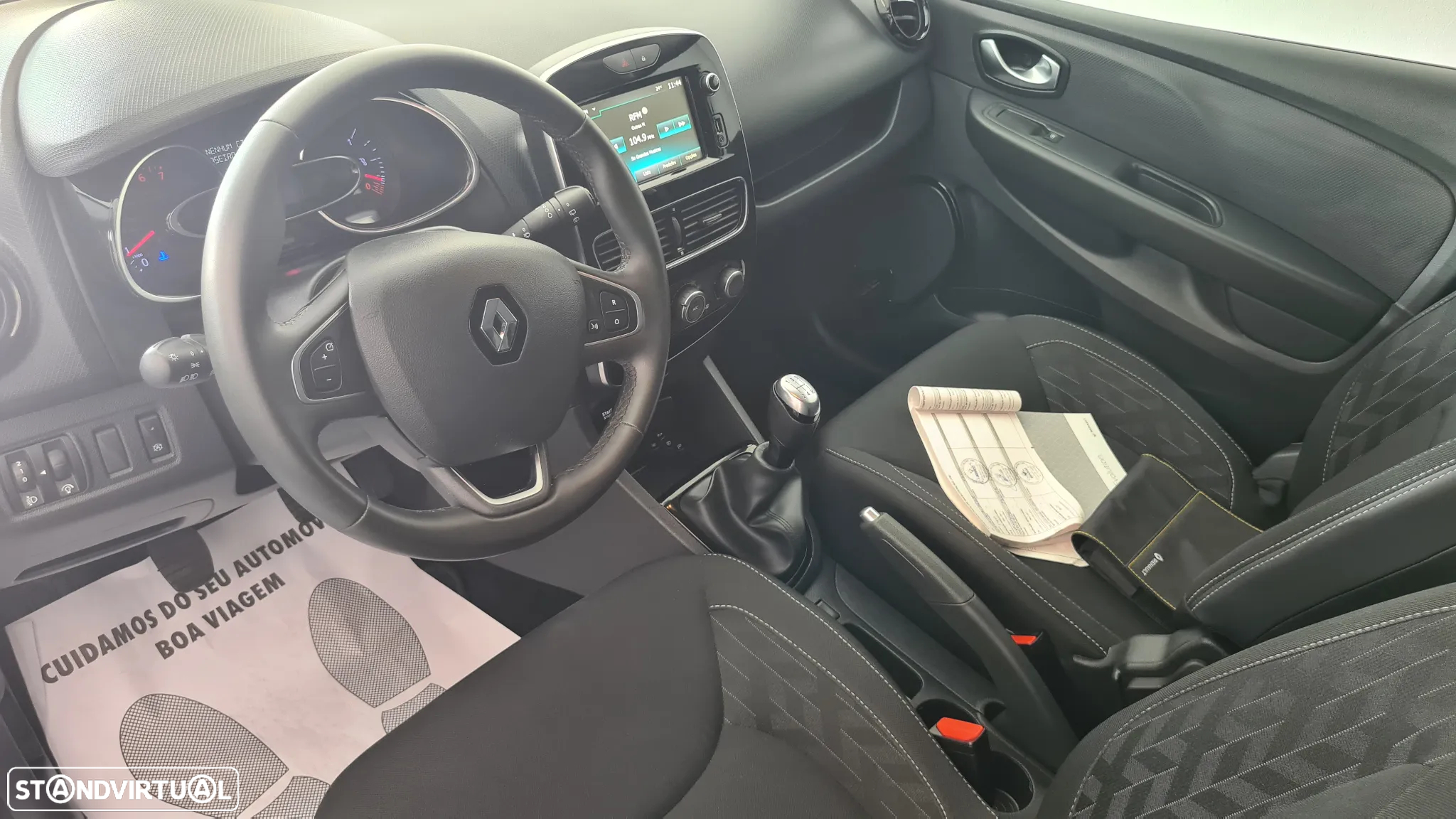 Renault Clio Sport Tourer 0.9 TCe Limited - 13