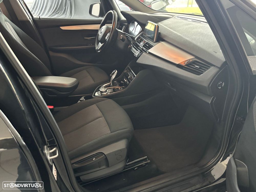BMW 216 Active Tourer d Advantage Auto - 12