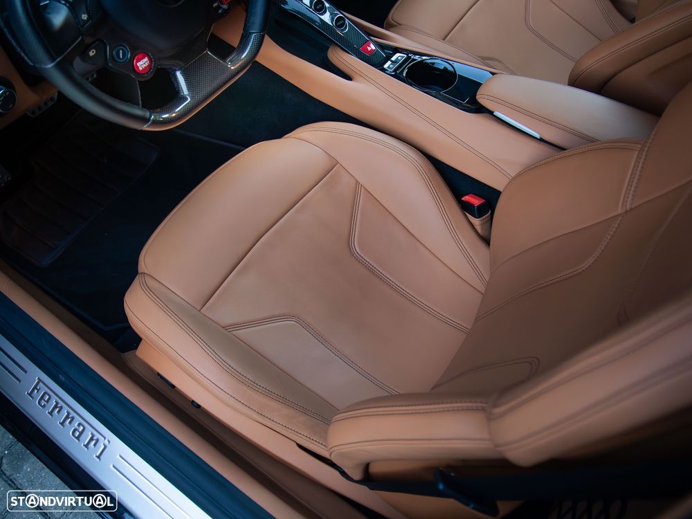 Ferrari F12 Berlinetta Standard - 23