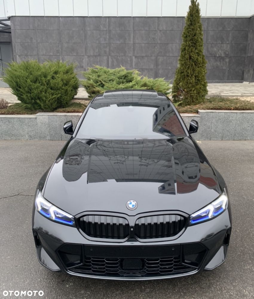 BMW Seria 3 330i xDrive Luxury Line - 2