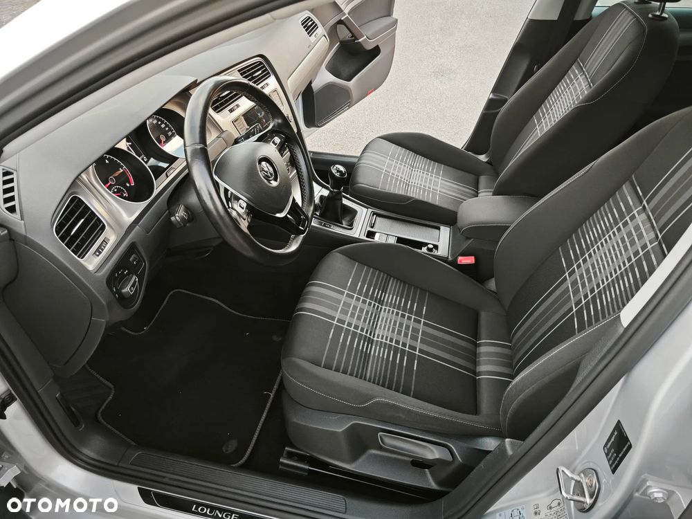 Volkswagen Golf 1.6 TDI BlueMotion Technology Lounge - 20