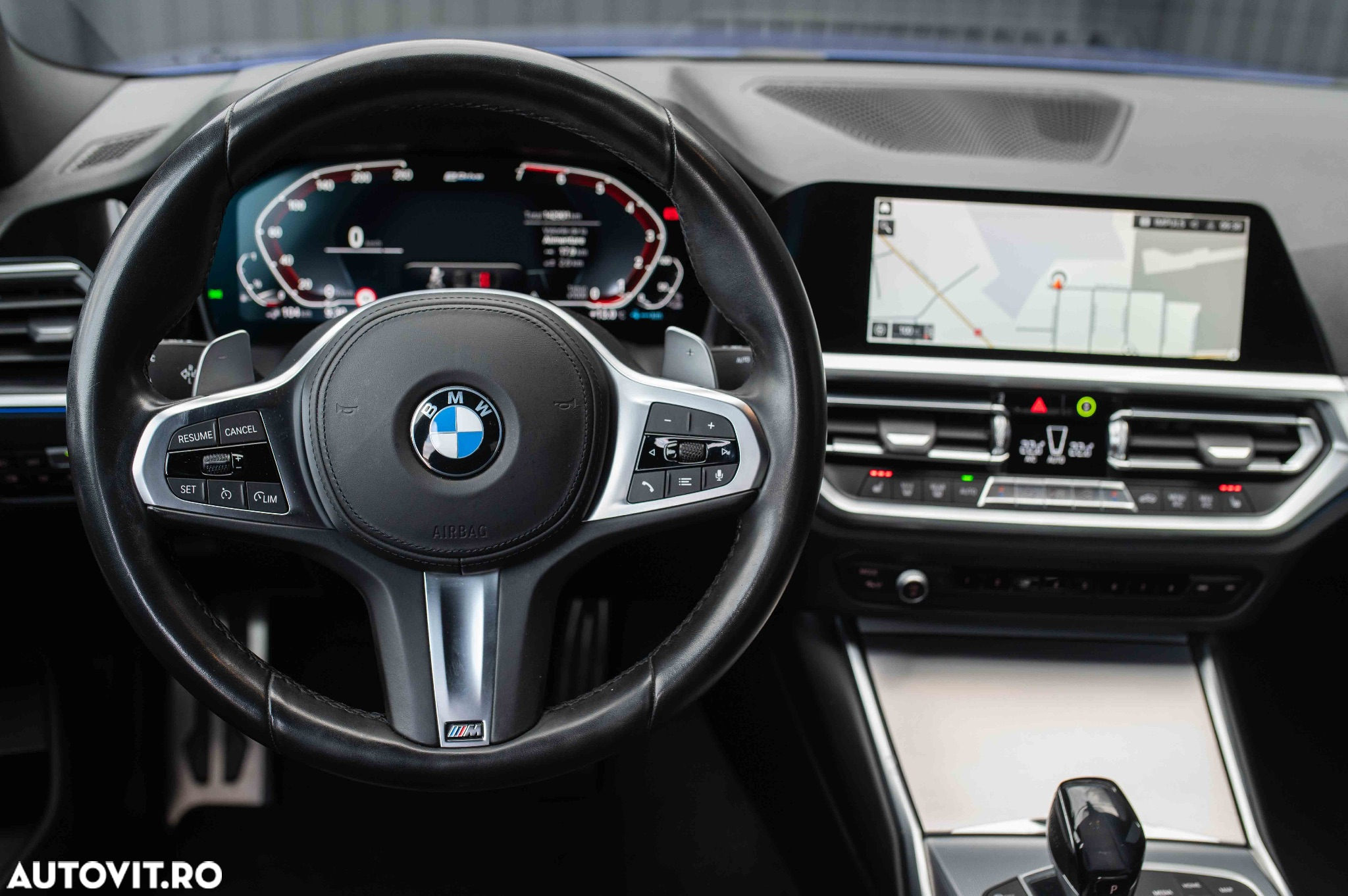 BMW Seria 3 330e Aut. M Sport - 35