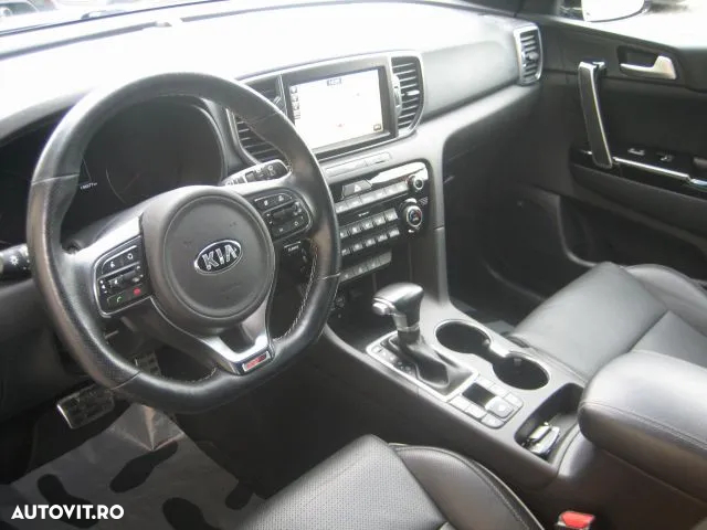 Kia Sportage 1.7 CRDI 2WD ISG Aut. GT Line - 13