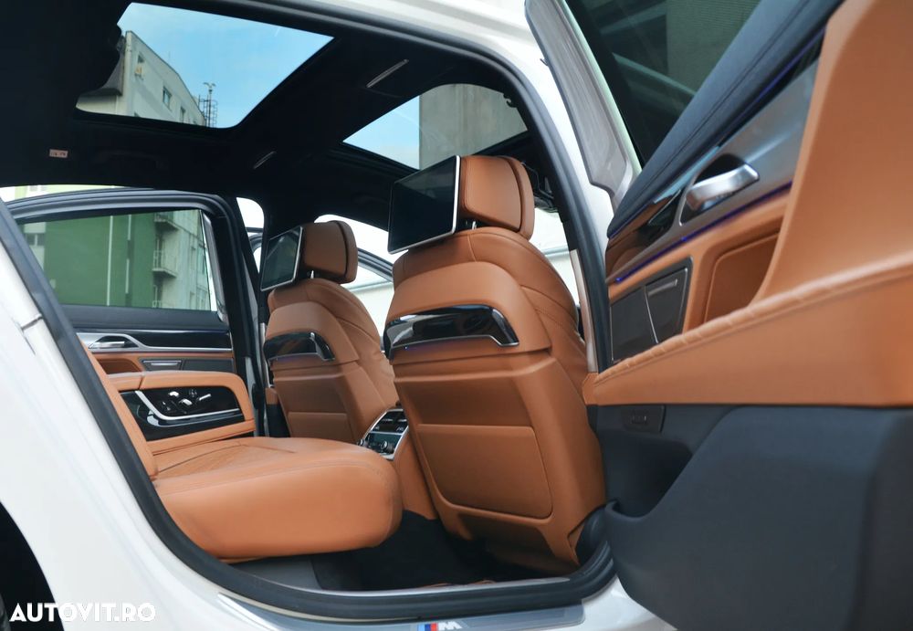 BMW Seria 7 740Ld xDrive MHEV - 13