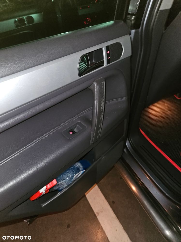 Volkswagen Touareg 3.0 V6 TDI Tiptr - 13