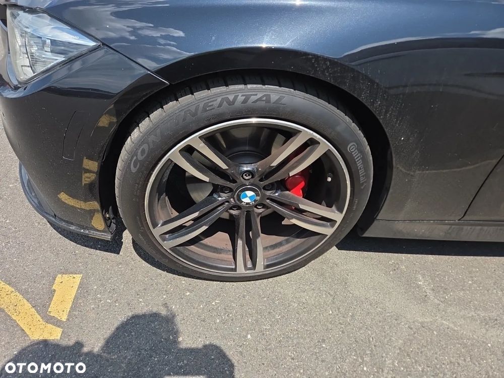 BMW Seria 3 340i xDrive M Sport - 18