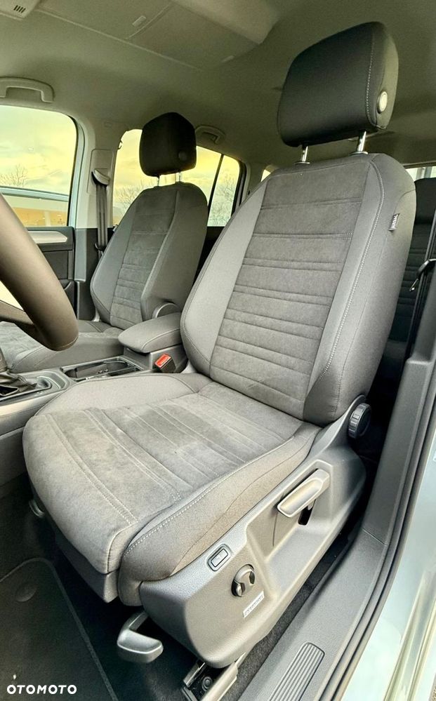 Volkswagen Touran 1.5 TSI EVO Comfortline Plus DSG - 22