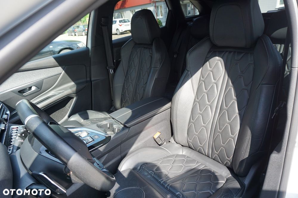 Peugeot 3008 - 28