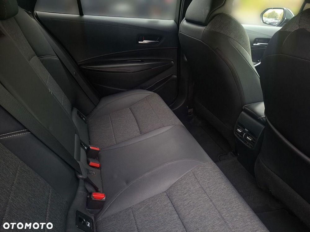 Toyota Corolla 1.8 Hybrid Comfort - 10