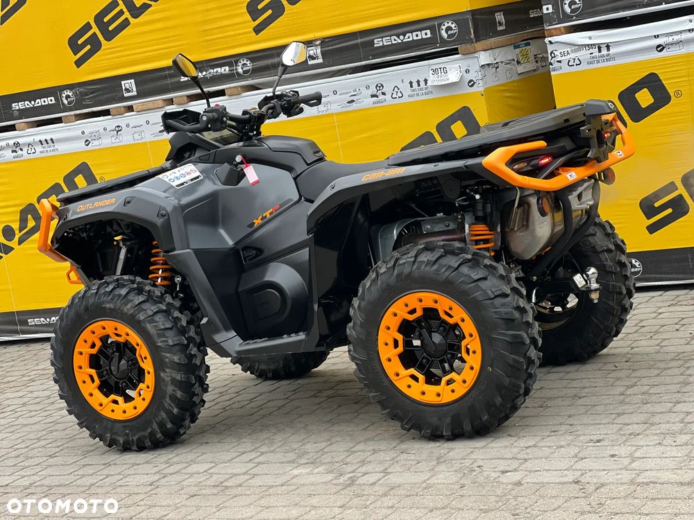 Can-Am Outlander - 6