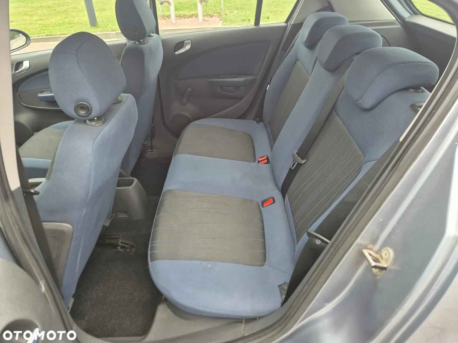 Opel Corsa - 10