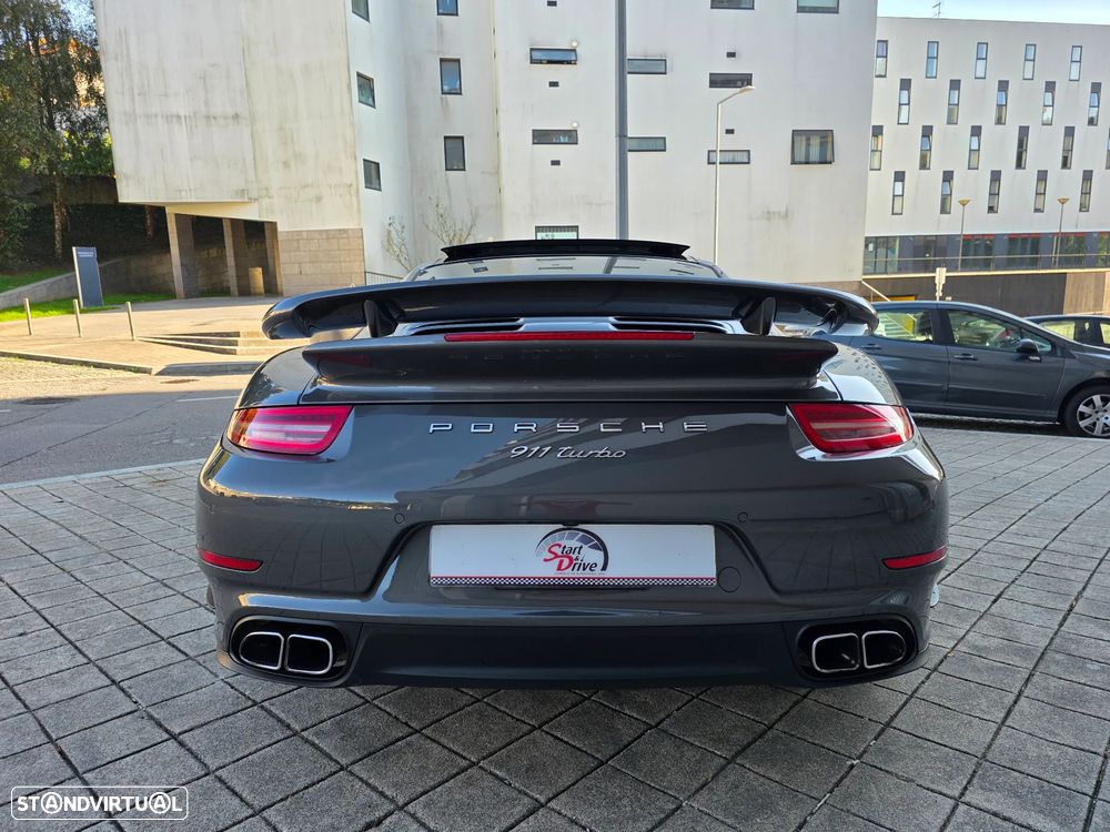 Porsche 911 (991) Turbo PDK - 9