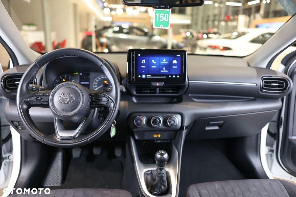 Toyota Yaris - 6