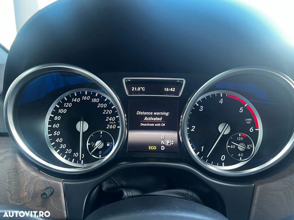 Mercedes-Benz ML 350 BlueTec 4MATIC Aut - 17