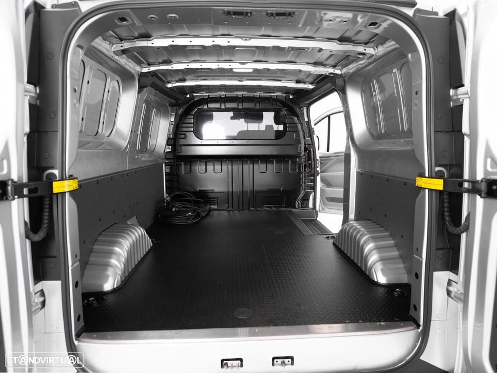 Maxus E-Deliver 7 - 6