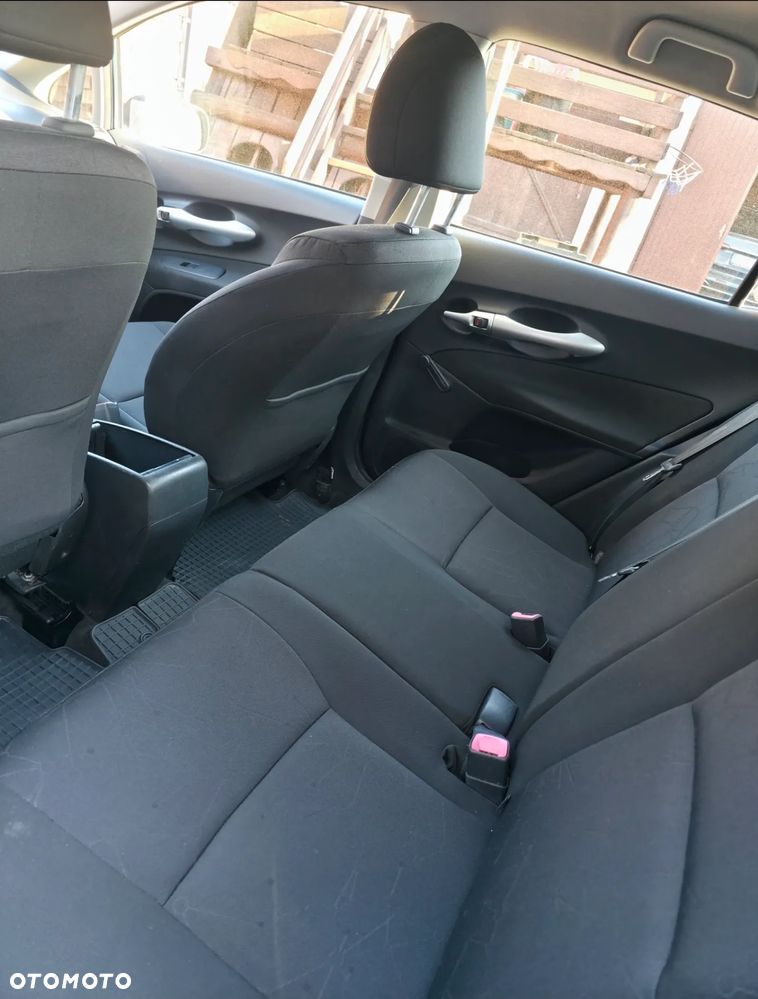 Toyota Auris 1.4 VVT-i Luna - 13