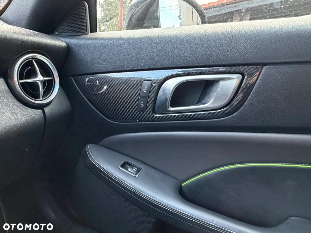 Mercedes-Benz SLK - 23