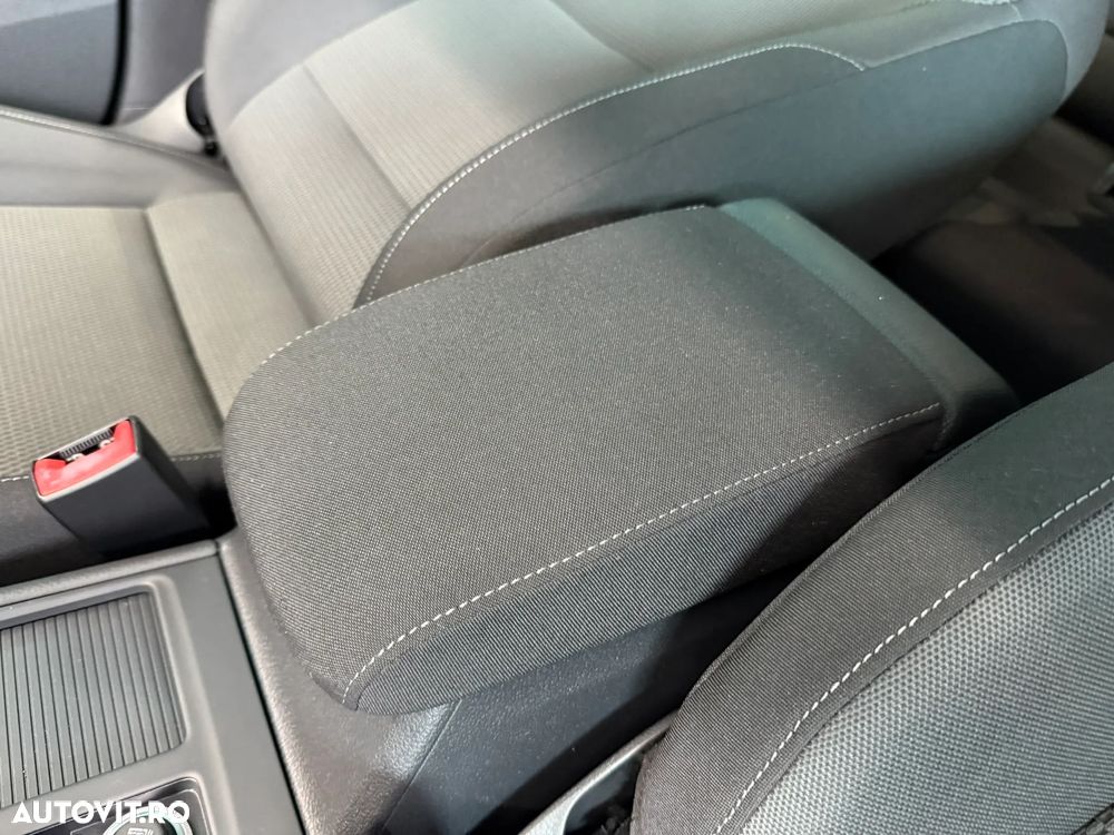 Volkswagen Golf 1.4 TSI BlueMotion Technology Comfortline - 28