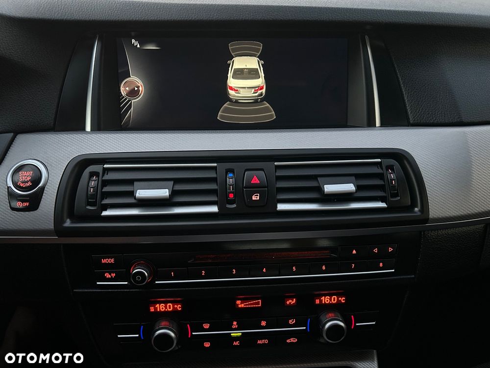 BMW Seria 5 530d Blue Performance Sport-Aut - 25